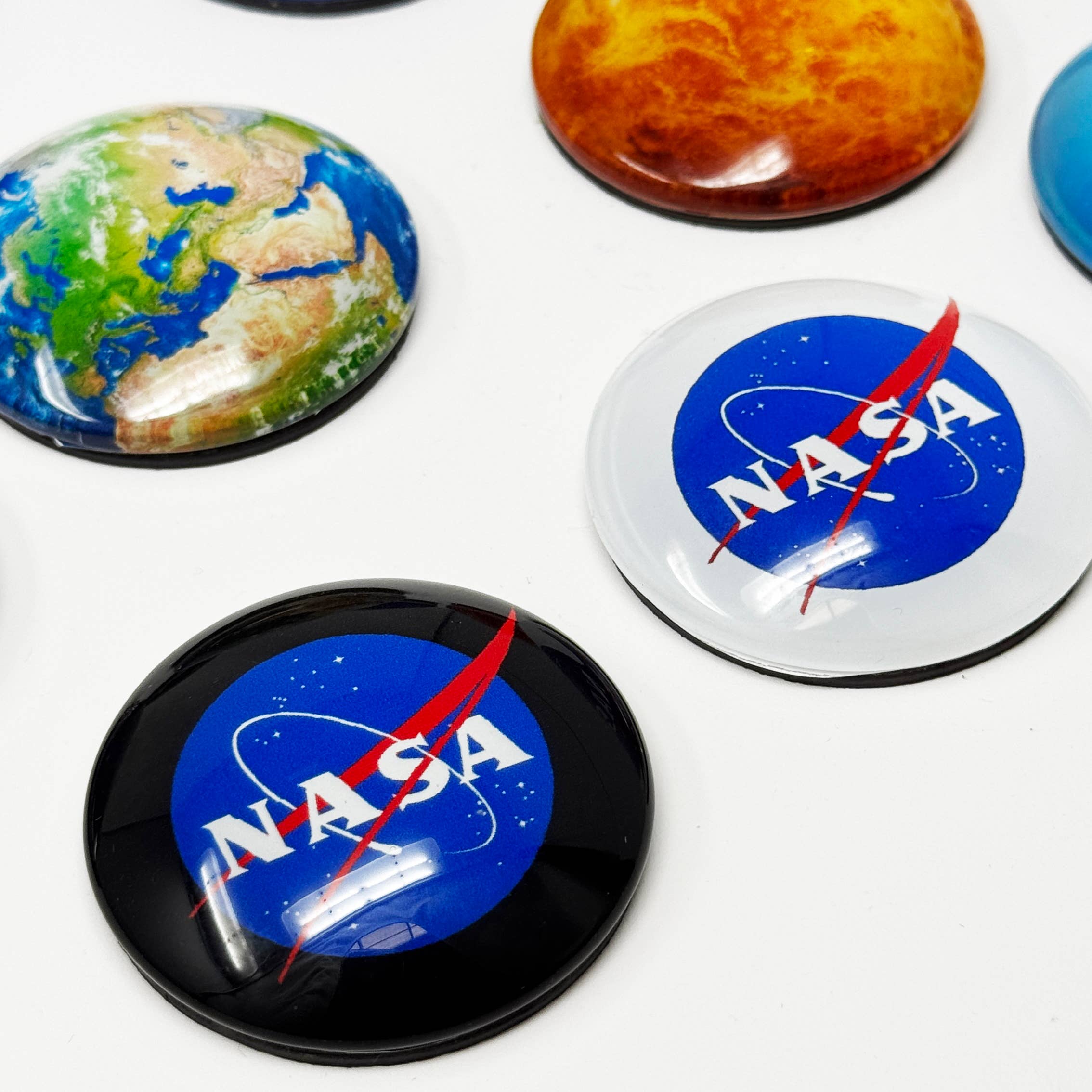 Edu-Sci - Wholesale Magnet - NASA Logo Black 50mm Large Magnet2