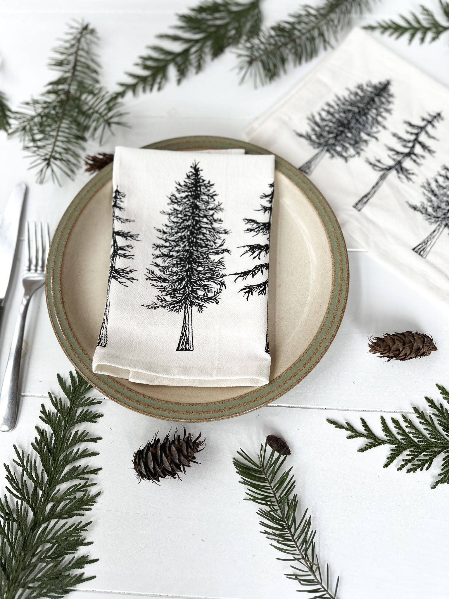 Your Green Kitchen - Wholesale Dinner & Cloth Napkin - Cloth Napkins / Tree Napkin set of 2/ Reusable Napkin