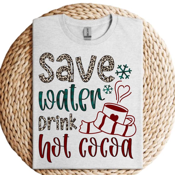 Wasser sparen, heiße Schokolade trinken Weihnachts-T-Shirt für den Großhandel von Londas Tees and Tumblers