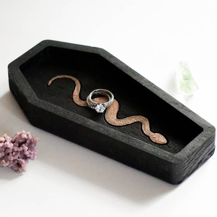 Bandeja de ataúd gótico negro, plato de cristal, plato para anillos para venta al por mayor de Third Eye Creation Company