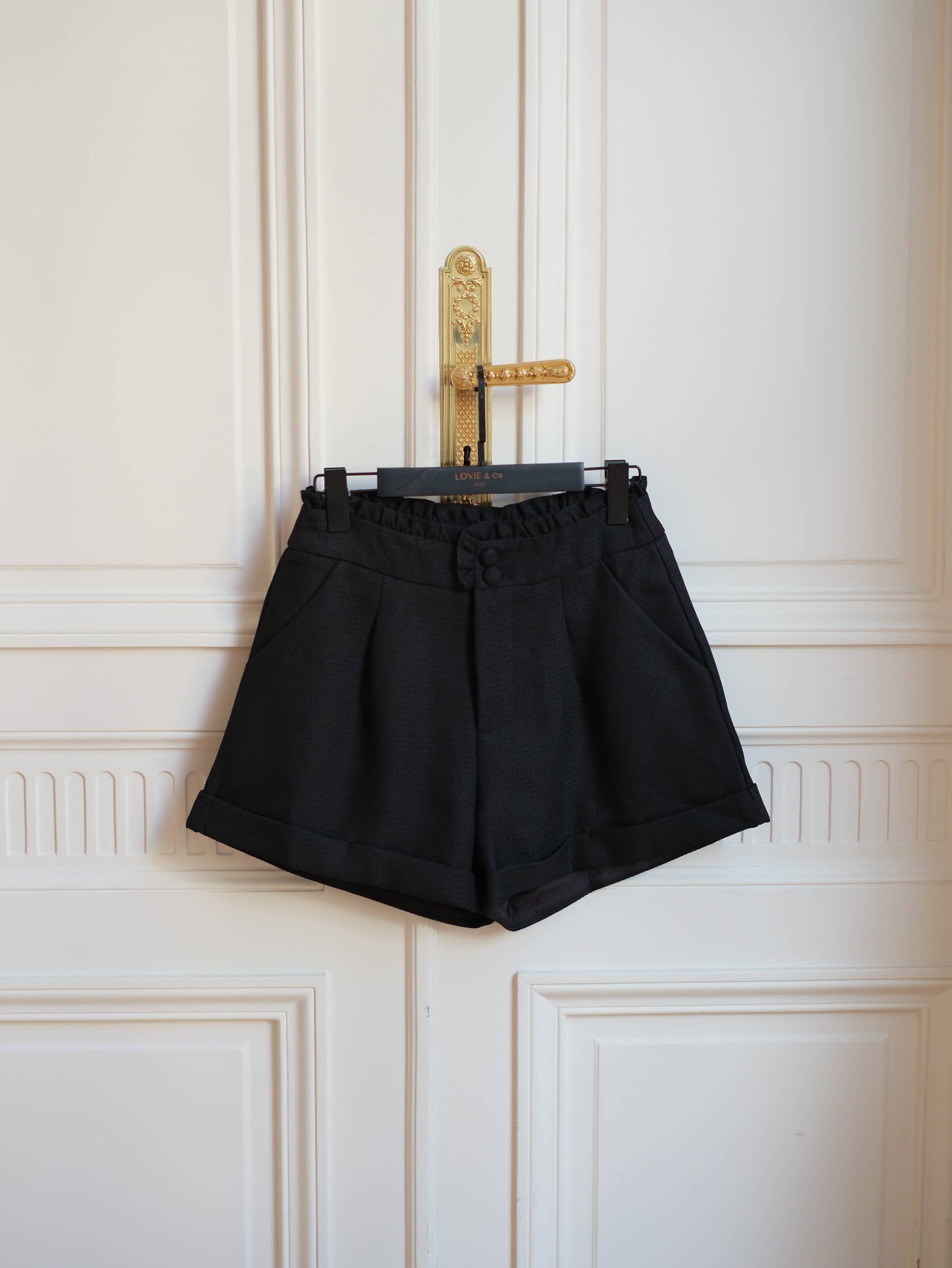 LOVIE & CO - Wholesale Shorts - Women's - Ruffle hem shorts with belt - ASD96613-JANNA1