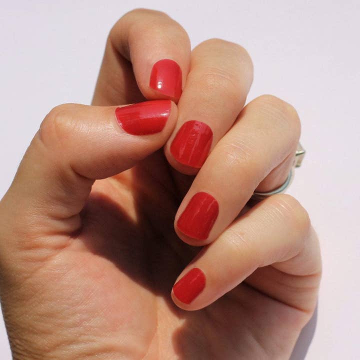 Envolturas de uñas rojas Siena sólidas para venta al por mayor de So Gloss