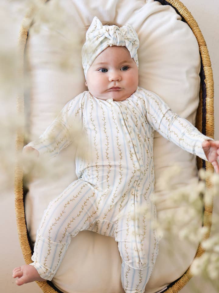 Pyjama zippé en bambou | Vignes délicates pour la vente par Forever French Baby