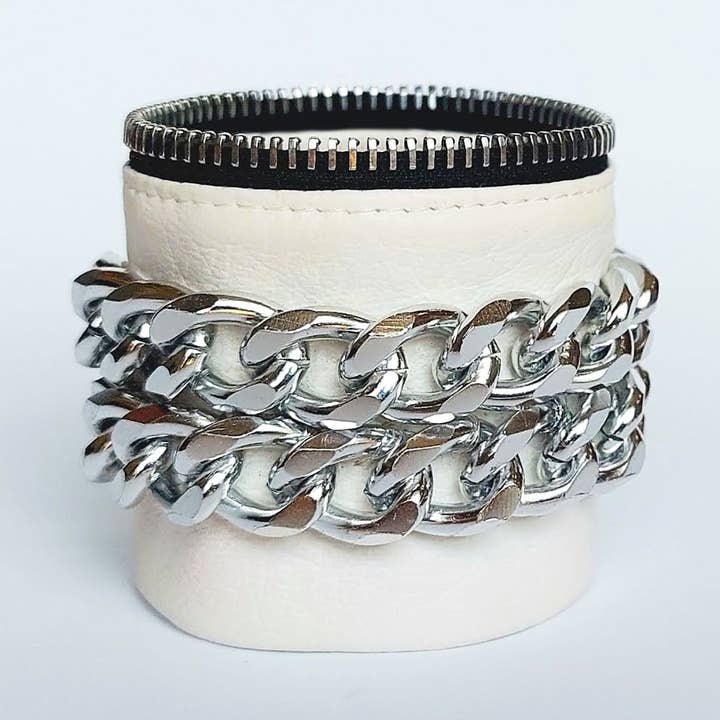 Noa leather bracelet with 2 silver metal chains for wholesale by Tirez vous les filles