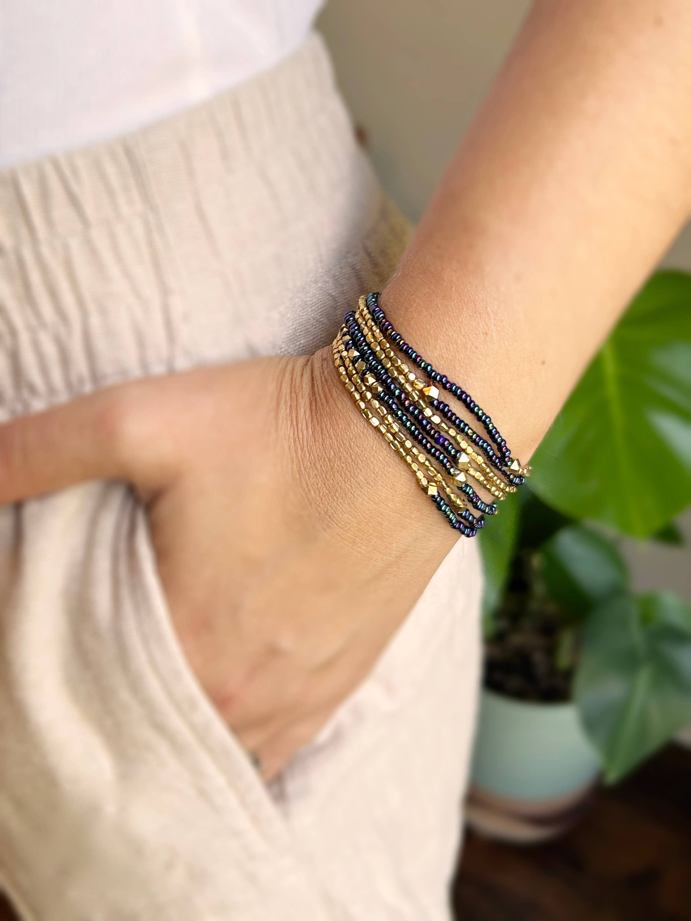 Jimani Collections - Wholesale Beaded Bracelet - "Fear Not, The Grace of God Is Sufficient" Message Bracelet1