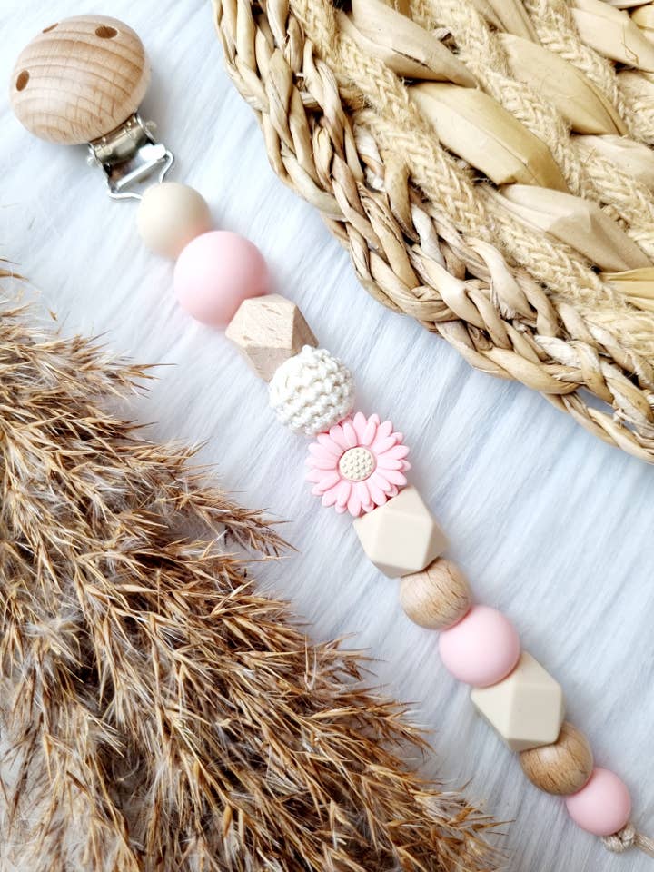 Speenkoord Daisy babypink, beige för wholesale av Happy by Lies