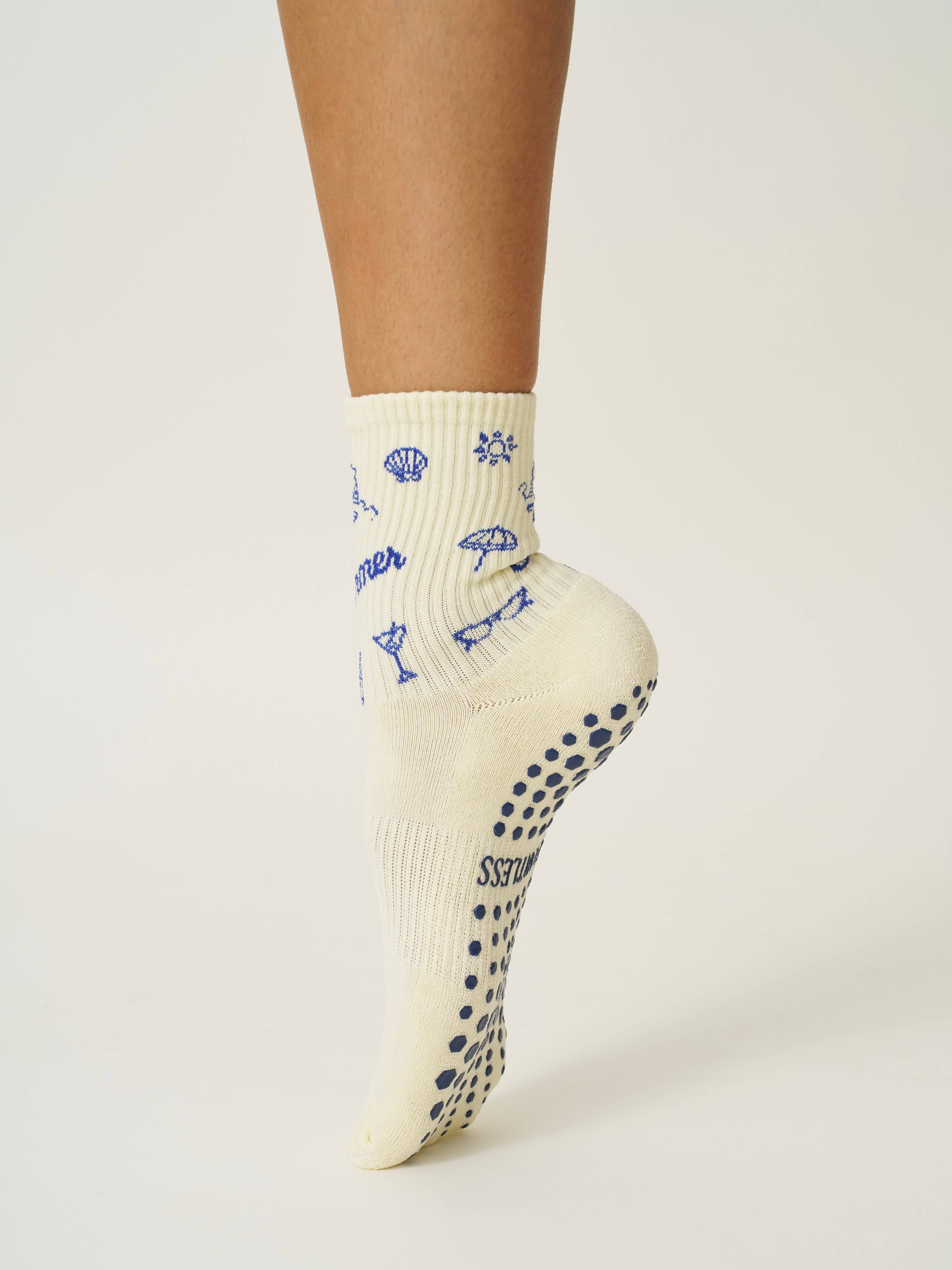 Effortless Club – Großhandel Socken – Damen – ☀️ Vintage Sommer-Griffsocke, Pilates-Socken1