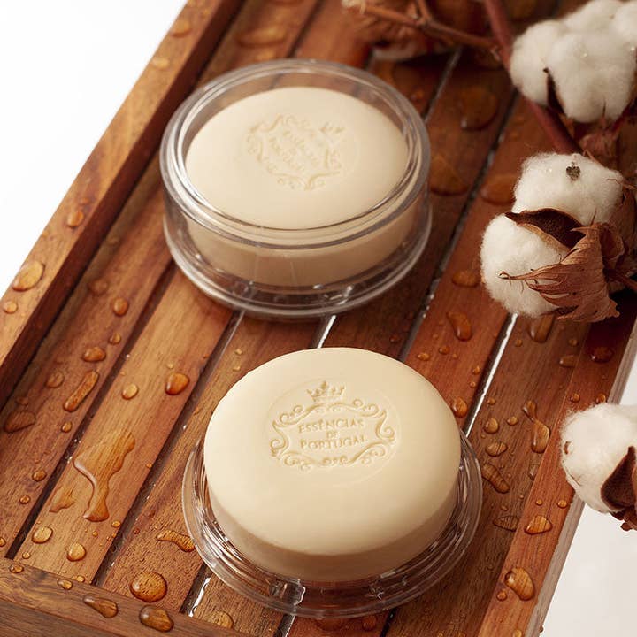 Vaste shampoo met zeepbakje - 105gr voor wholesale door Essências de Portugal