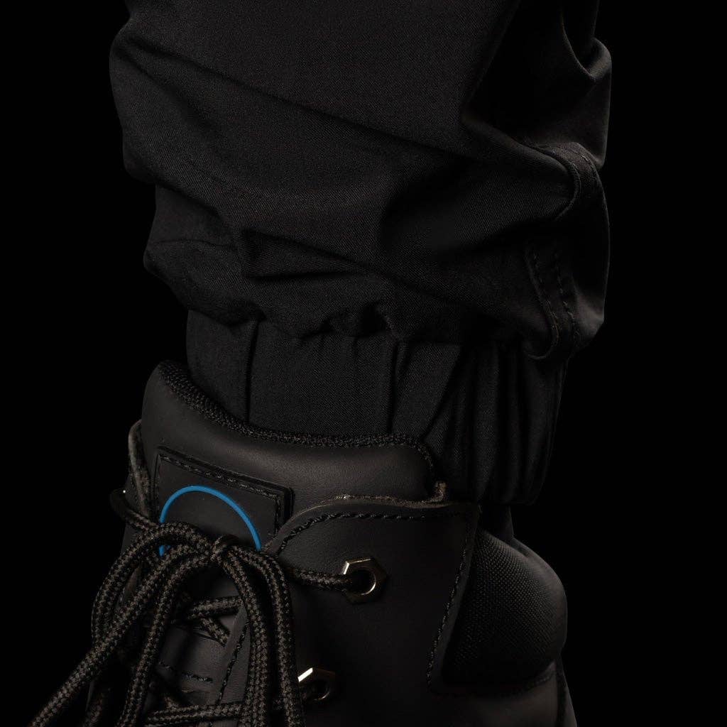 BAD WORKWEAR – Großhandel Hose – Herren – BAD NEXT™ WASSERDICHTE ARBEITSHOSE MIT ELASTISCHEM BUND UND BÜNDCHEN23