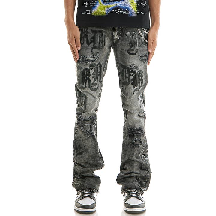 JEANS CON LETTERING per la vendita all'ingrosso da parte di KDNK