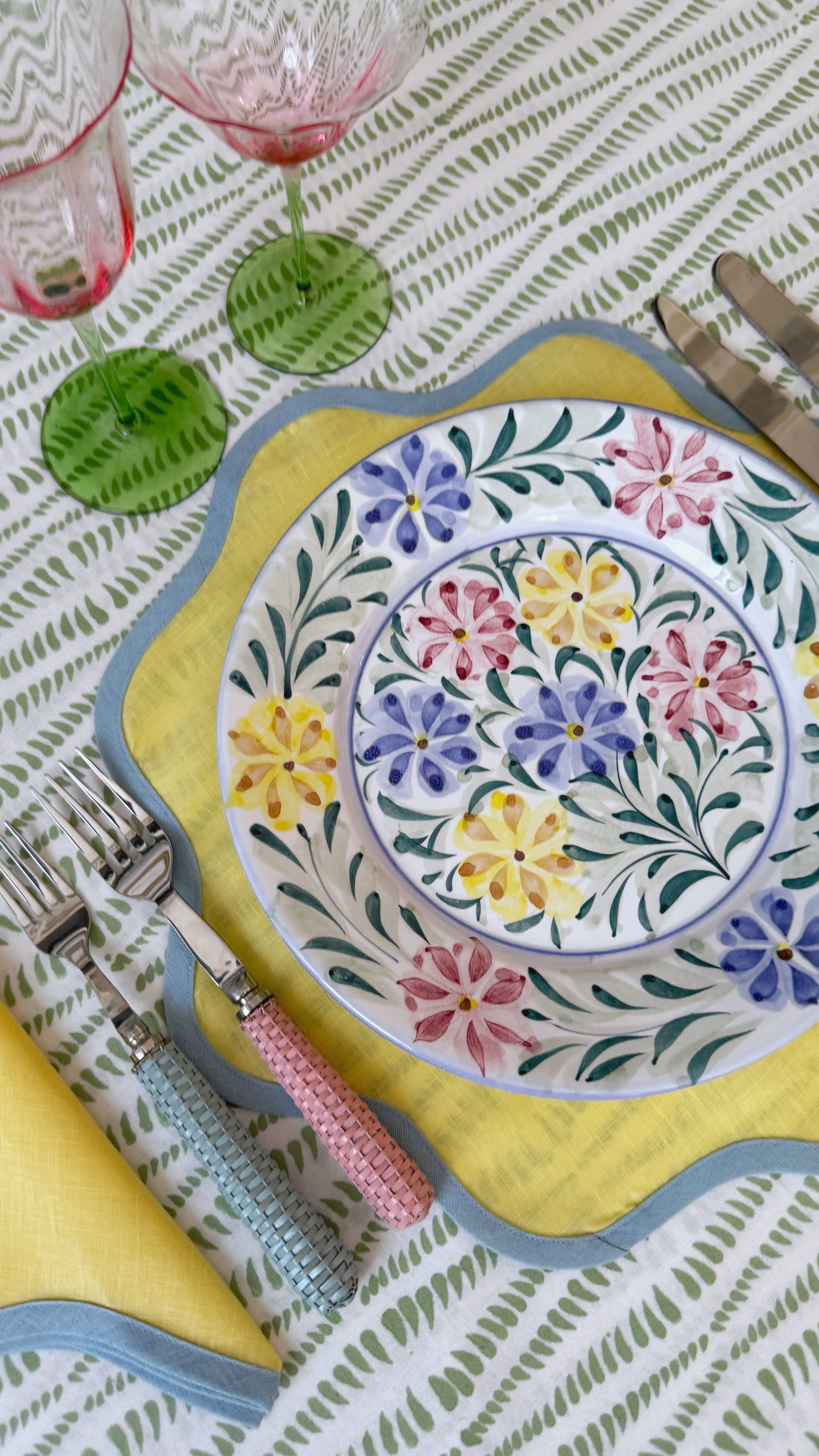 Duggan Society – wholesale Vinglas – Lily rosa och grön vinglas (set om 4)3