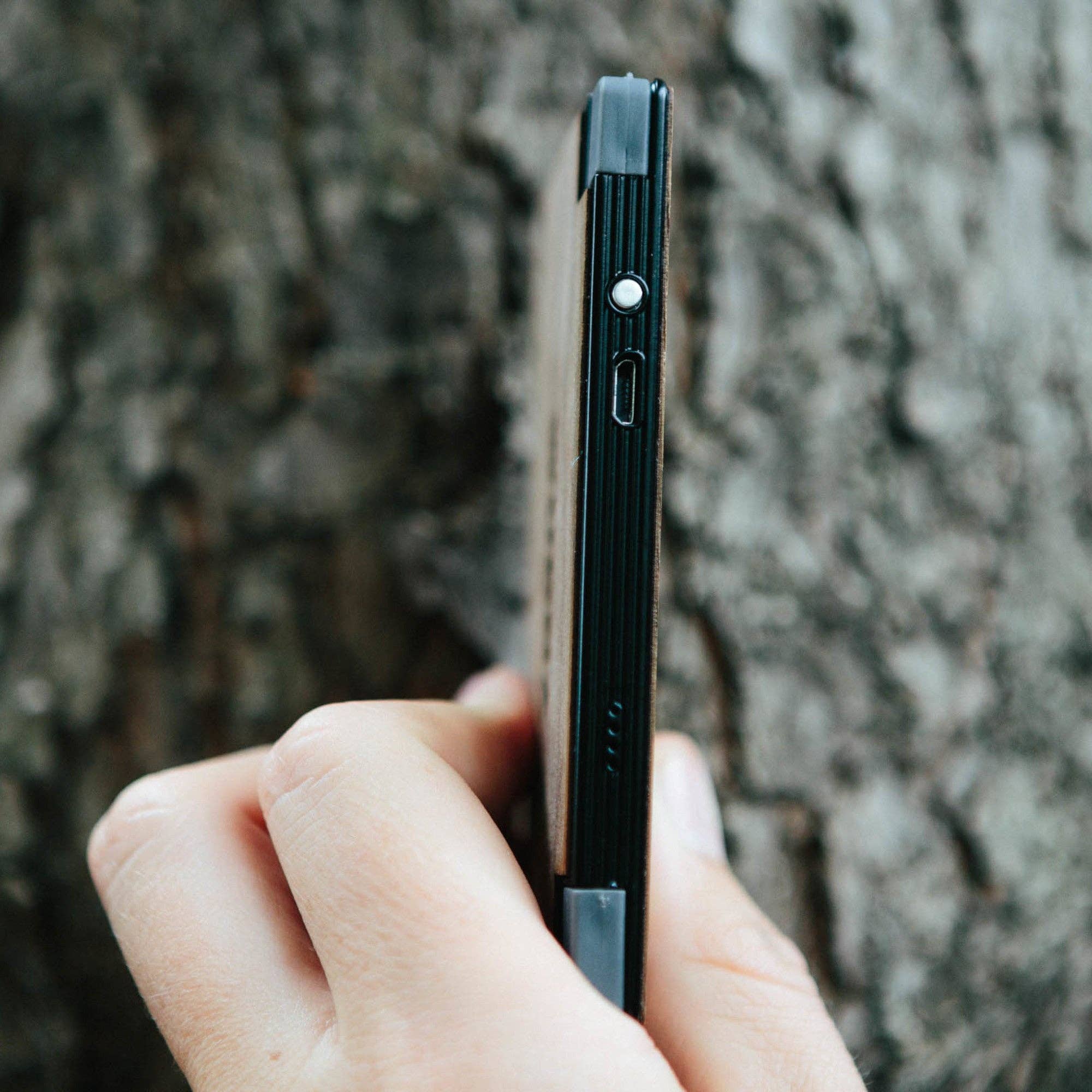 WUDN Handcrafted - Wholesale Portable Charger - Slim-Dual Wooden Power Bank (American Flag)8