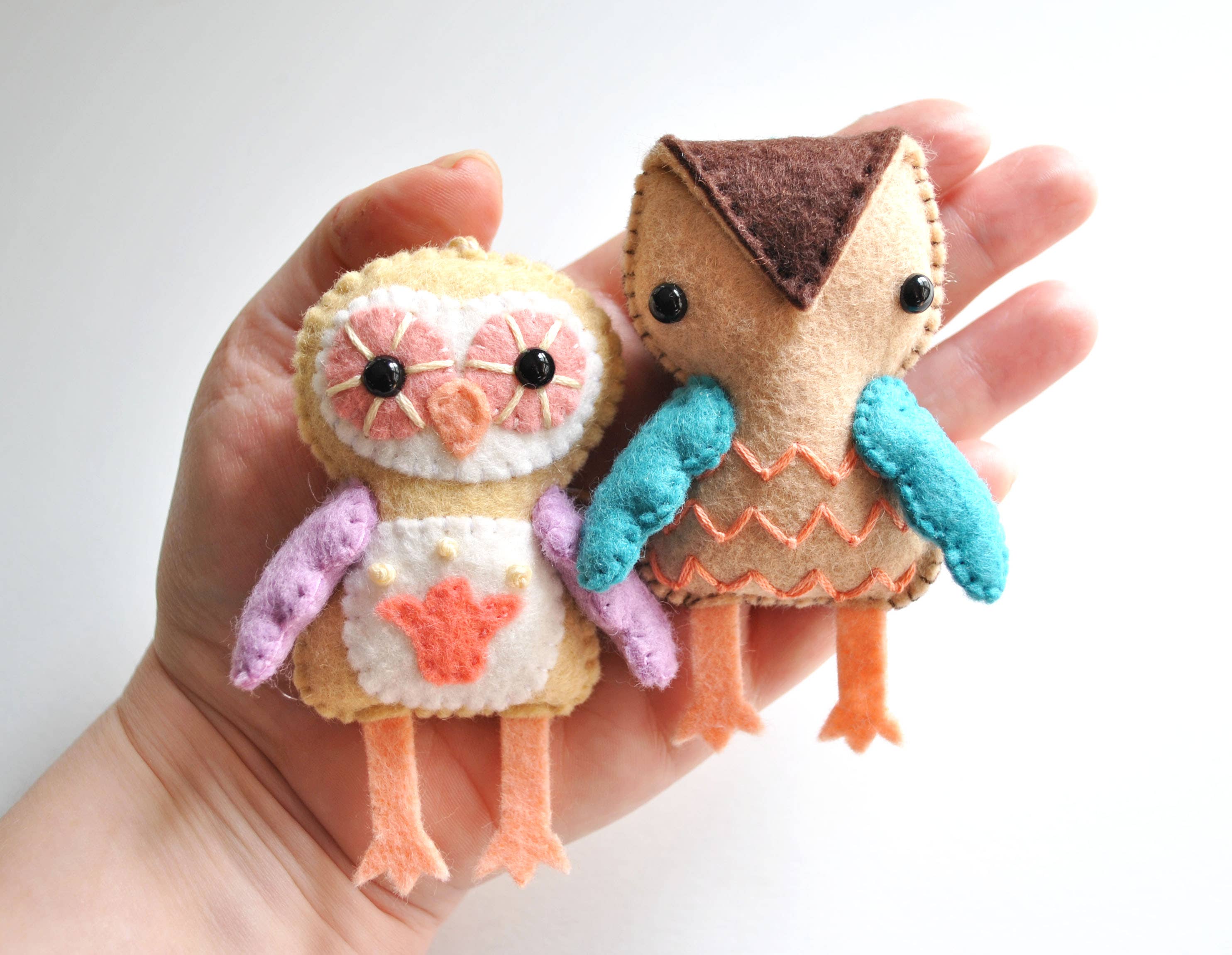 DelilahIris Designs - Wholesale DIY Craft Kit - DIY Craft Kit - Owl Felt Ornament Craft Sewing Kit Cute Gift6