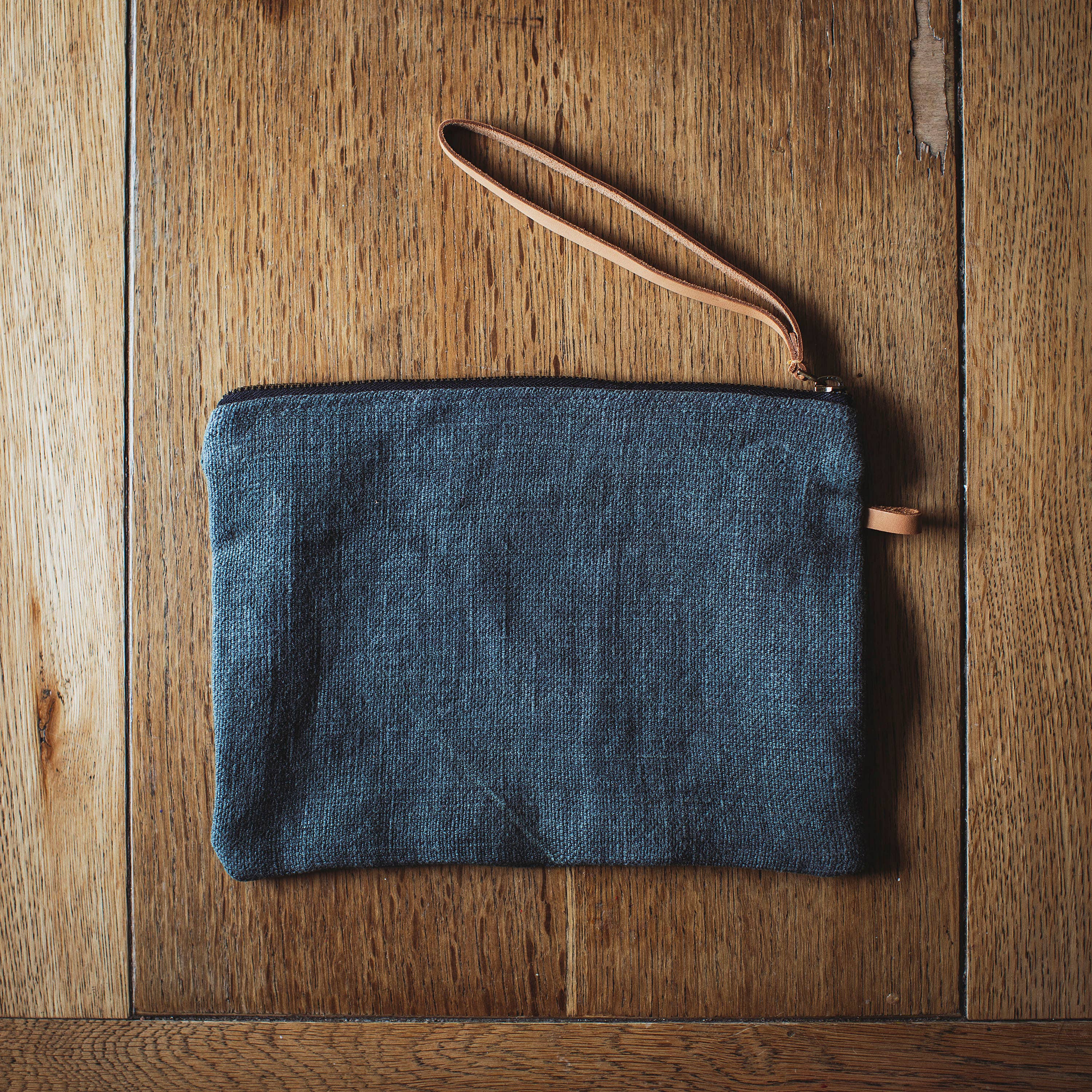 Moult – wholesale Pouch – Women’s – Original Jute Pouches in 6 colours1