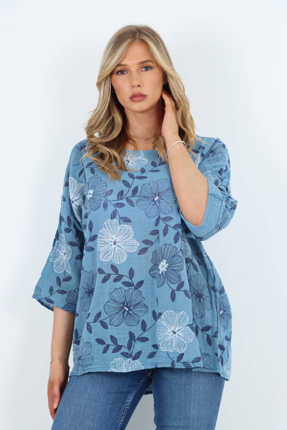 Miss Bold – Engroshandel Tunika - Dame – Italiensk bomuldsoverdel med blomsterprint11