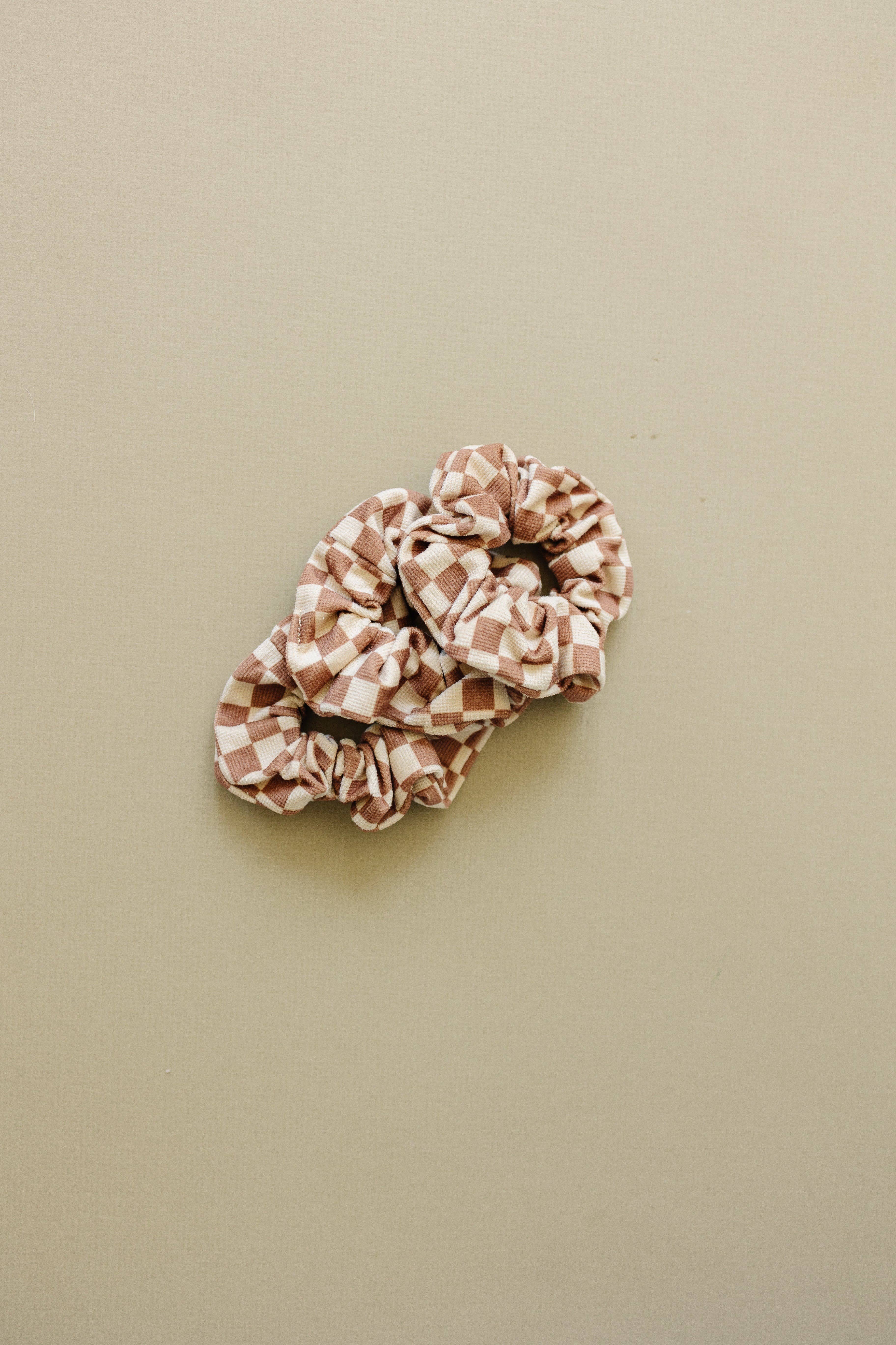 BlairCo. - Wholesale Scrunchie - Women's - Checkered Scrunchie | Single4