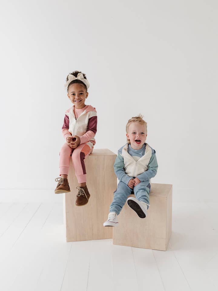 Set da Pista a Maniche Lunghe Babysprouts per la vendita all'ingrosso da parte di babysprouts clothing company