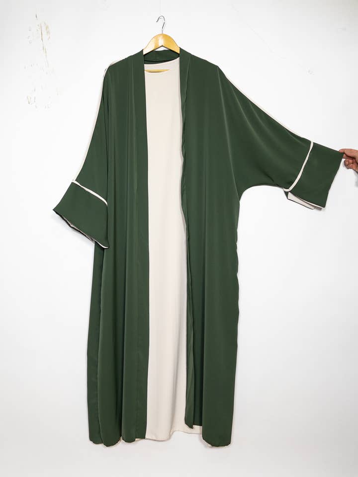 IDEAL OUTFIT – wholesale Kimono – Women's – Kimono with two-piece silk tank top from Medina 2373pk12