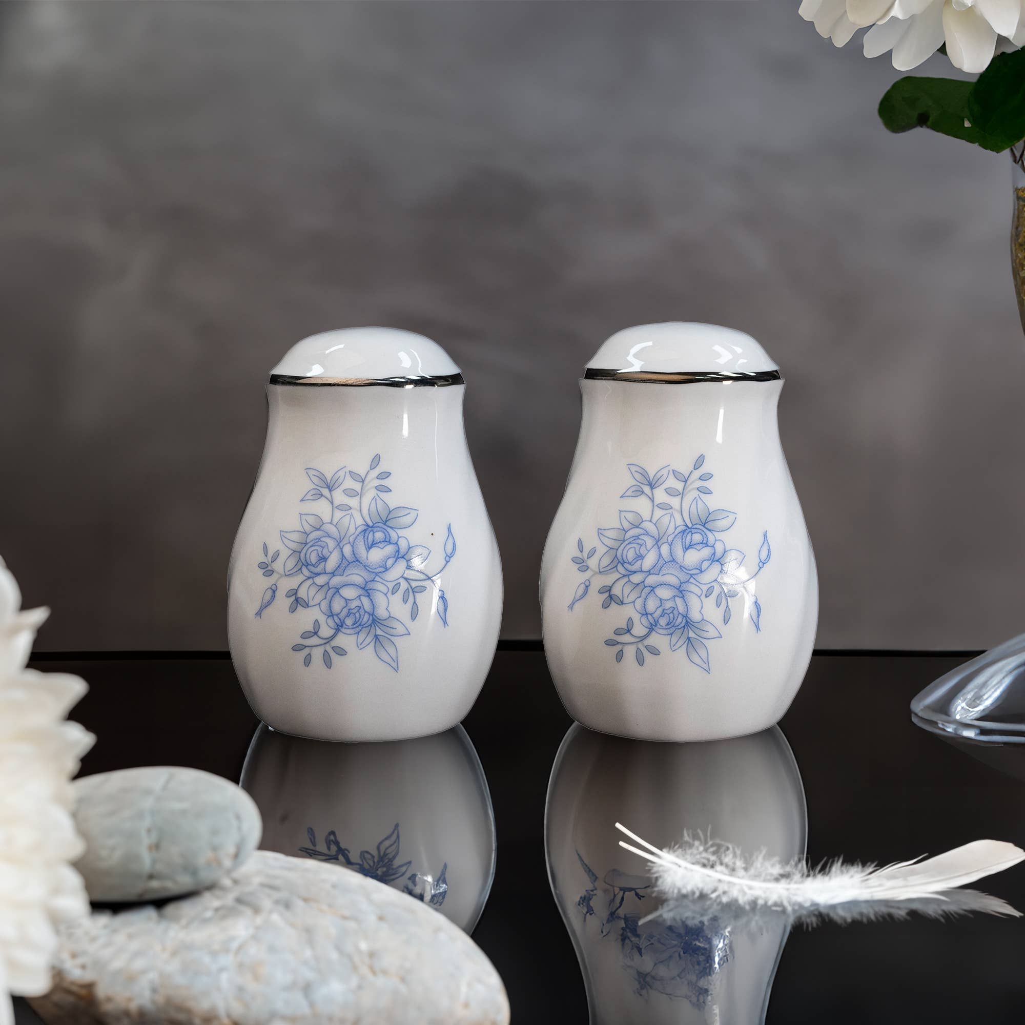 Lynns - Wholesale Salt & Pepper Shaker Set - *Floral Porcelain Salt & Pepper Set, Elegant Vintage8