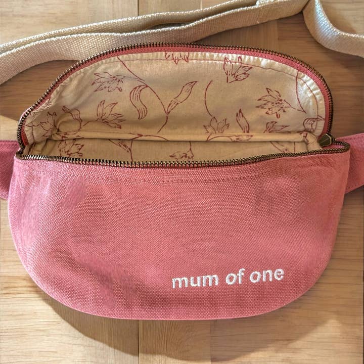 Family Impact Stories - Wholesale Belt Bag - Women's - BANANA “MUM OF ONE” PINK1