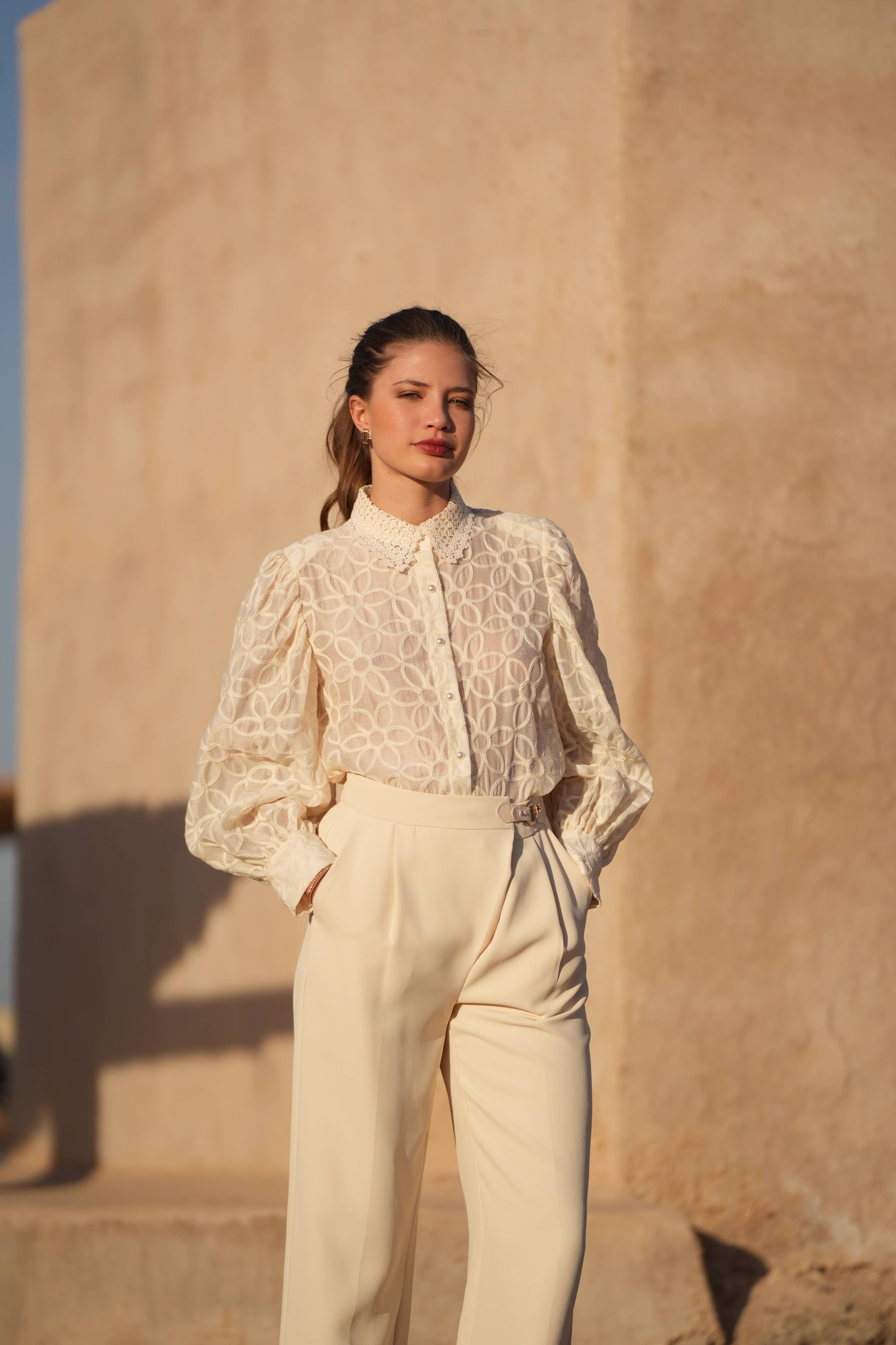 LULUMARY – Großhandel Bluse – Damen – Spitzenhemd CH232A2