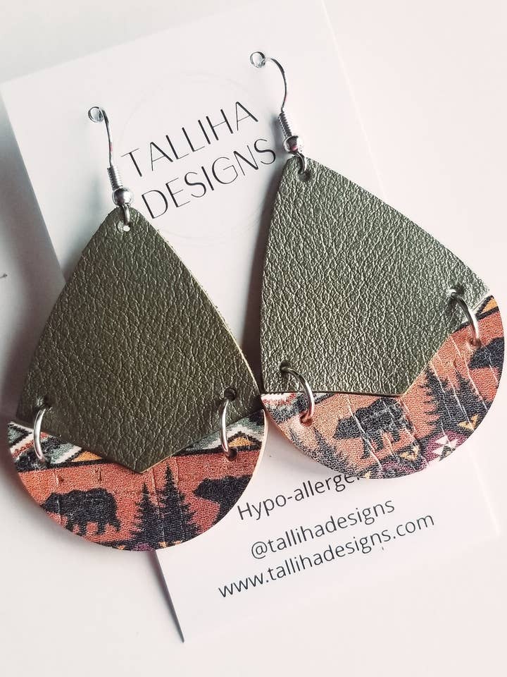 Tribal lederen gespleten oorbellen met kurk voor wholesale door Talliha Designs