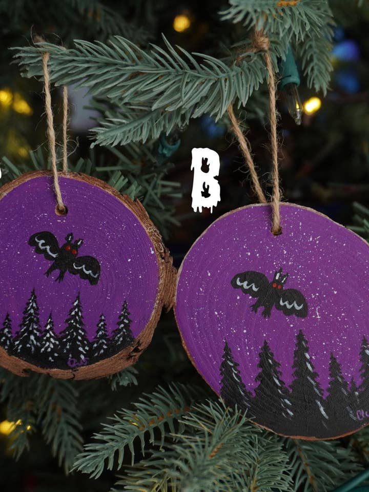 Mothman handbemalter Holz-Weihnachtsschmuck für den Großhandel von CDW Artistry