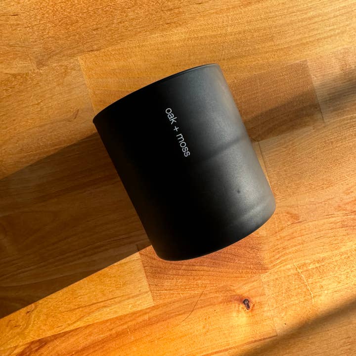 sable candle co. - Vendita all'ingrosso Candela in vasetto - Candela in cera di soia Oak + Moss da 8 once3