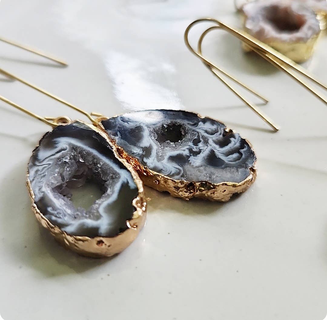 Sara Sela Jewelry - Wholesale Dangle Earrings - Gold Plated Agate/Druzy Dangle and Drop Earrings1