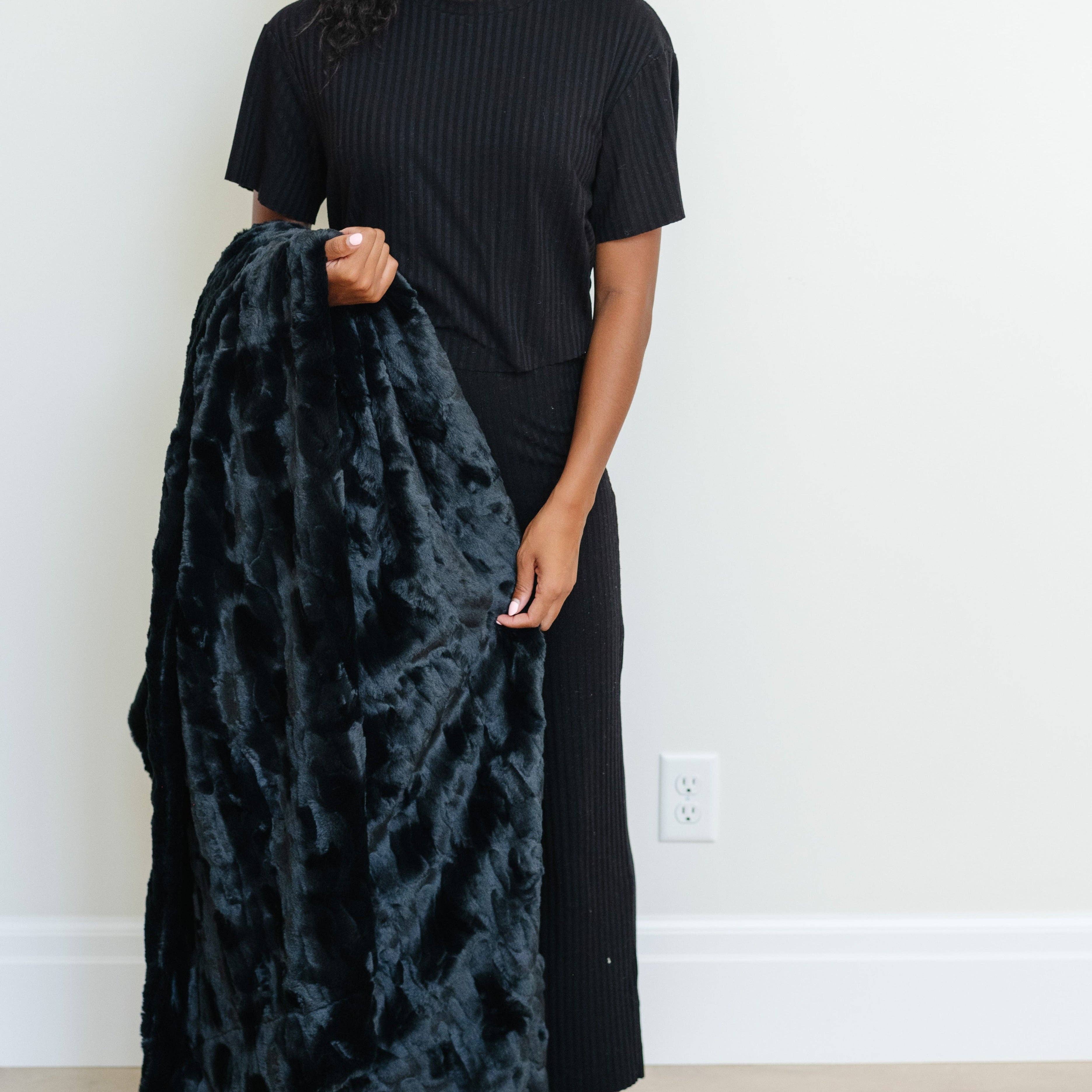 Saranoni - Wholesale Throw Blanket - PATTERNED FAUX FUR XL THROW BLANKETS66