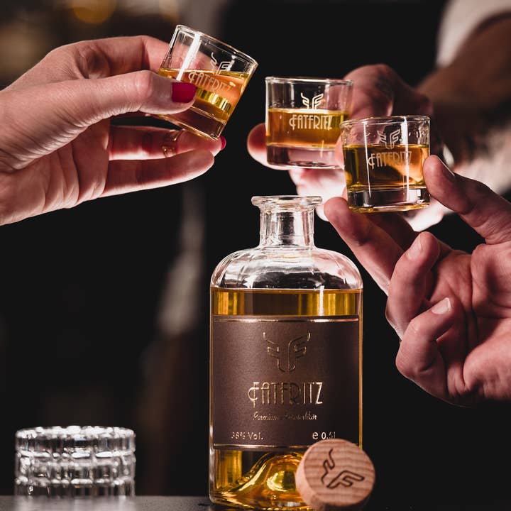 Spirit Venture GmbH - Wholesale Liqueur - FatFritz Premium herbal liqueur, 500 ml, 38% Vol.2