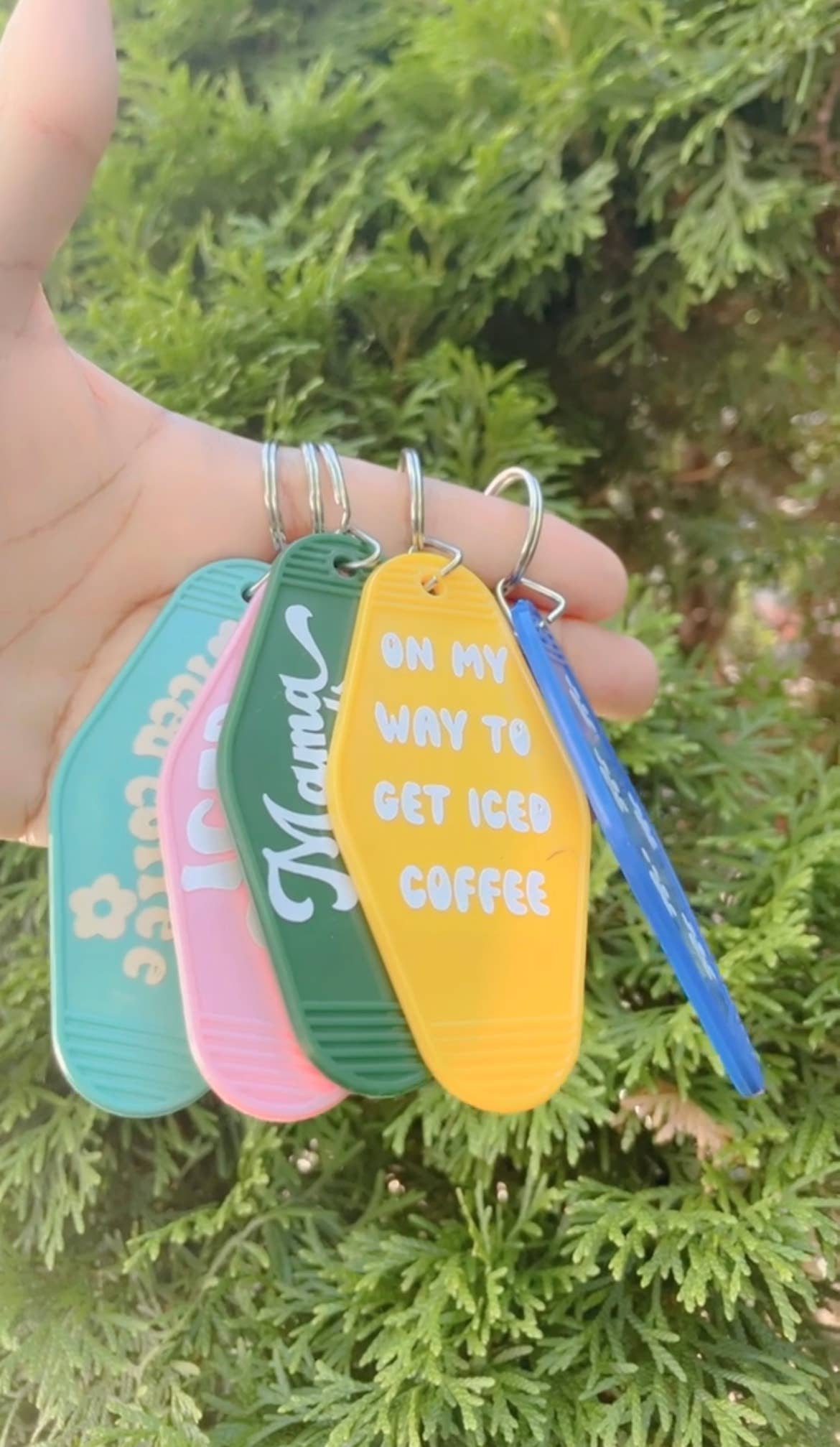 Pink pretty designs - Wholesale Keychain - Unisex - CUSTOM TEXT Motel Style Keychain3