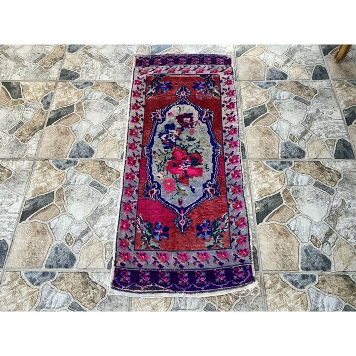 Small Runner Rug | Vintage Wool Crimson 1.6x3.8 for wholesale by Oushak Rugs