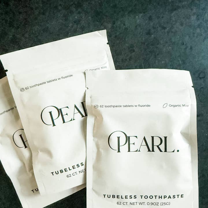 VIAI Beauty - Wholesale Toothpaste - Fluoride Mint Toothpaste Tablets | 186 Tablets | 3 Refill Pouches1