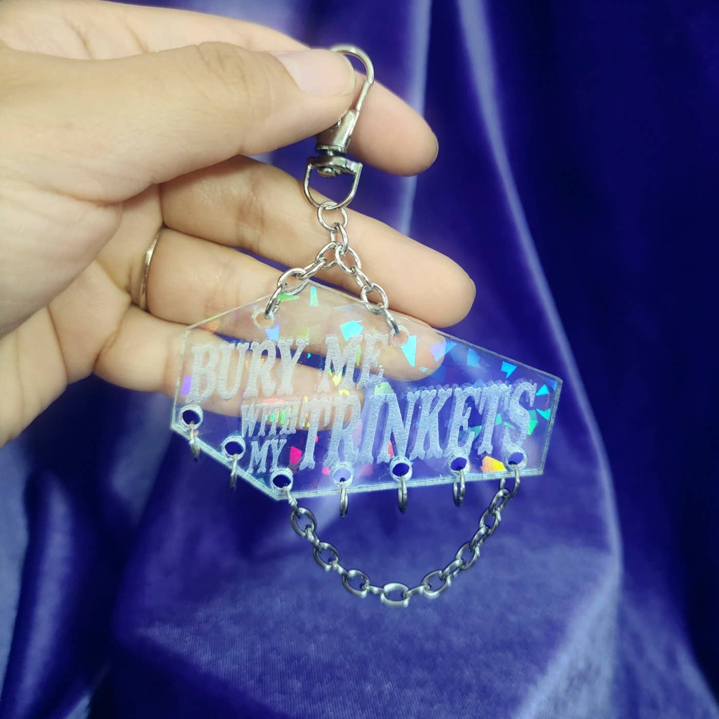 SHOPMALASTORE - Vente Porte-clés – femme - PORTE-CLÉS BIJOUX CERCUEIL - "ENTERREZ-MOI AVEC MES BIJOUX"9