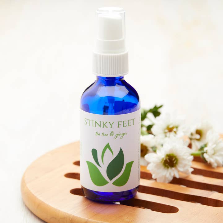 B. Divine Aromatherapy – Großhandel Schuh-Deo/-Deospray – Deodorant für stinkende Fußschuhe mit Teebaum, Pulver oder Spray