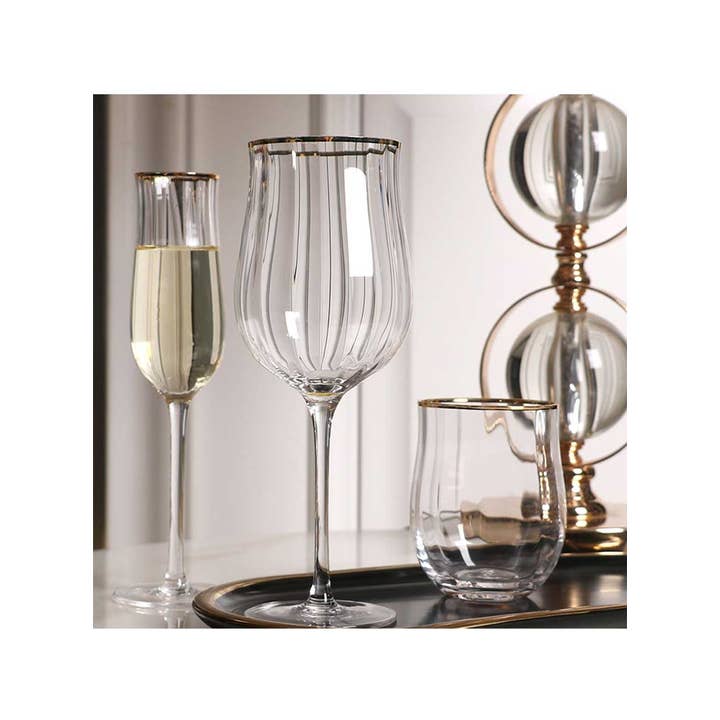 TUTU Home - Wholesale Cocktail/Liquor Glass - “Petal” Coupé Clear Crystal Glass1