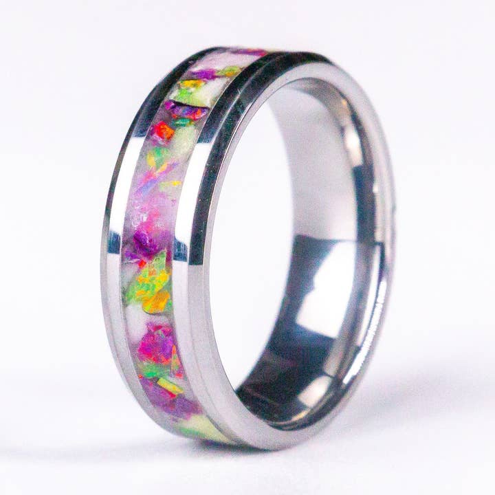 Joker Opal Luminiscerande - 8mm Volframring för wholesale av Natural Evolution Design