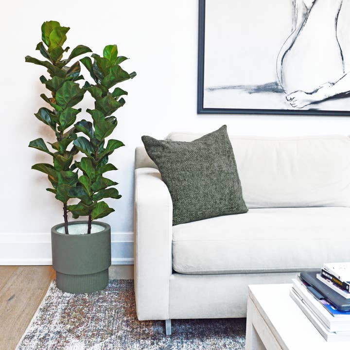 Common House Studio - Wholesale Plant Pot - FLUTED BASE PEDESTAL POT | PLANTER11