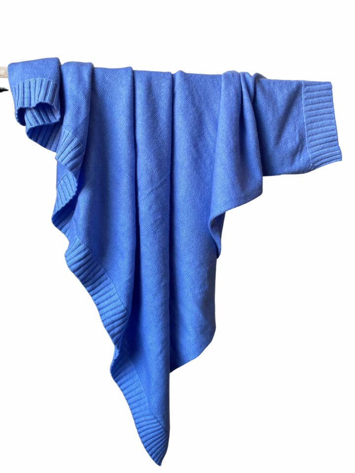 Cashmere Baby Tæppe | Blå for engroshandel hos Alchemy Story