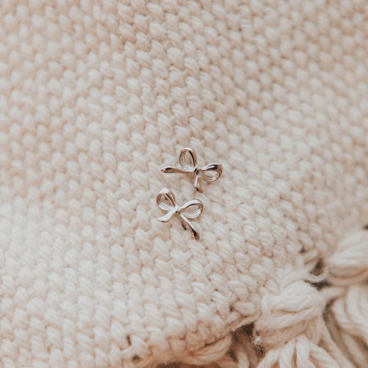 Mauve Jewelry Co. - Wholesale Stud/Post Earrings - Ella Bow Studs