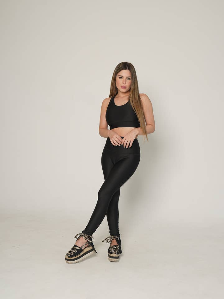 Diamond Activewear – wholesale Activewear set – Women′s – BRILLIANT SET / NEGRO3