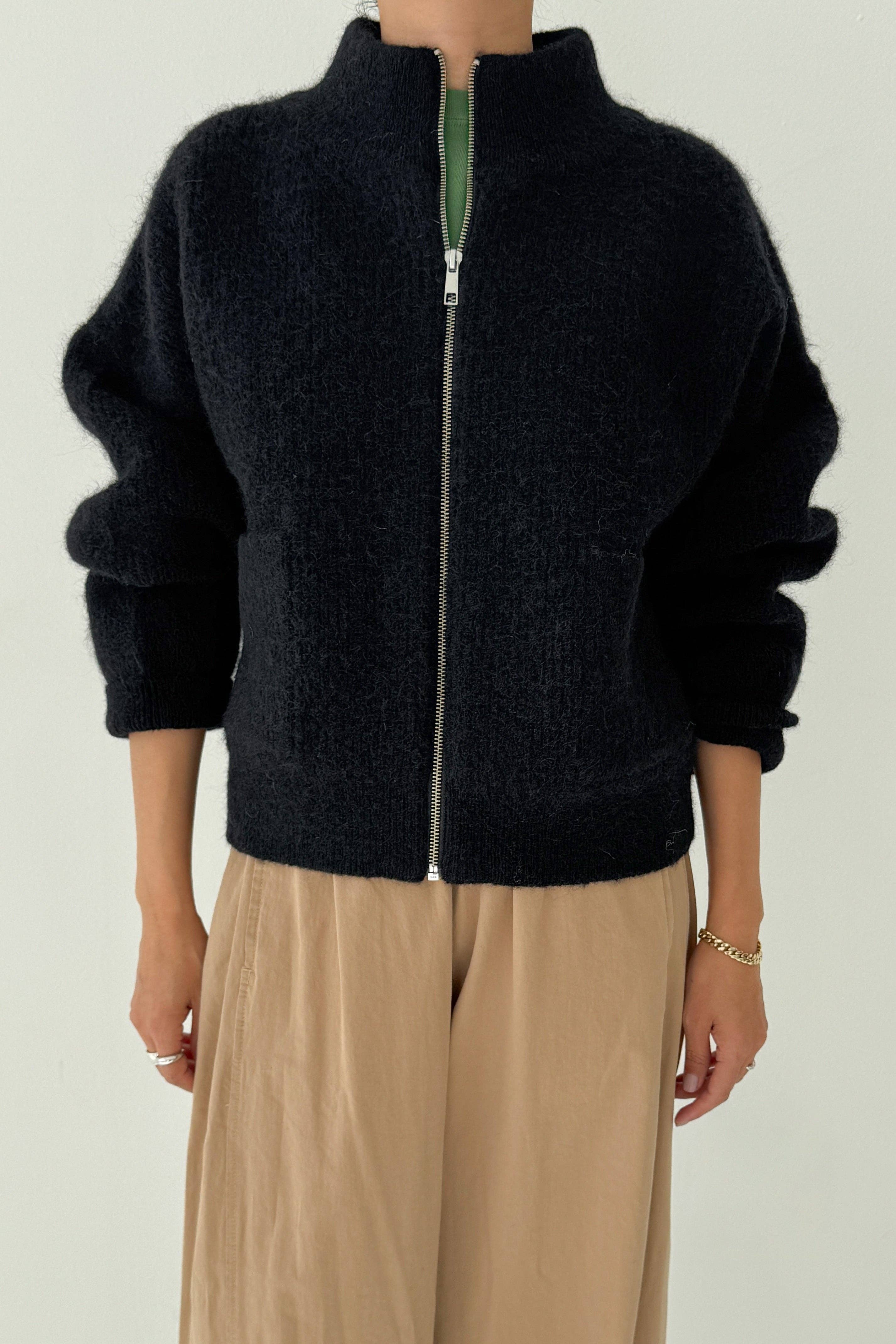 Le Bon Shoppe - Wholesale Jacket - Women's - Alpaca Zip Front Jacket - (2XS/S - 2M/L)1