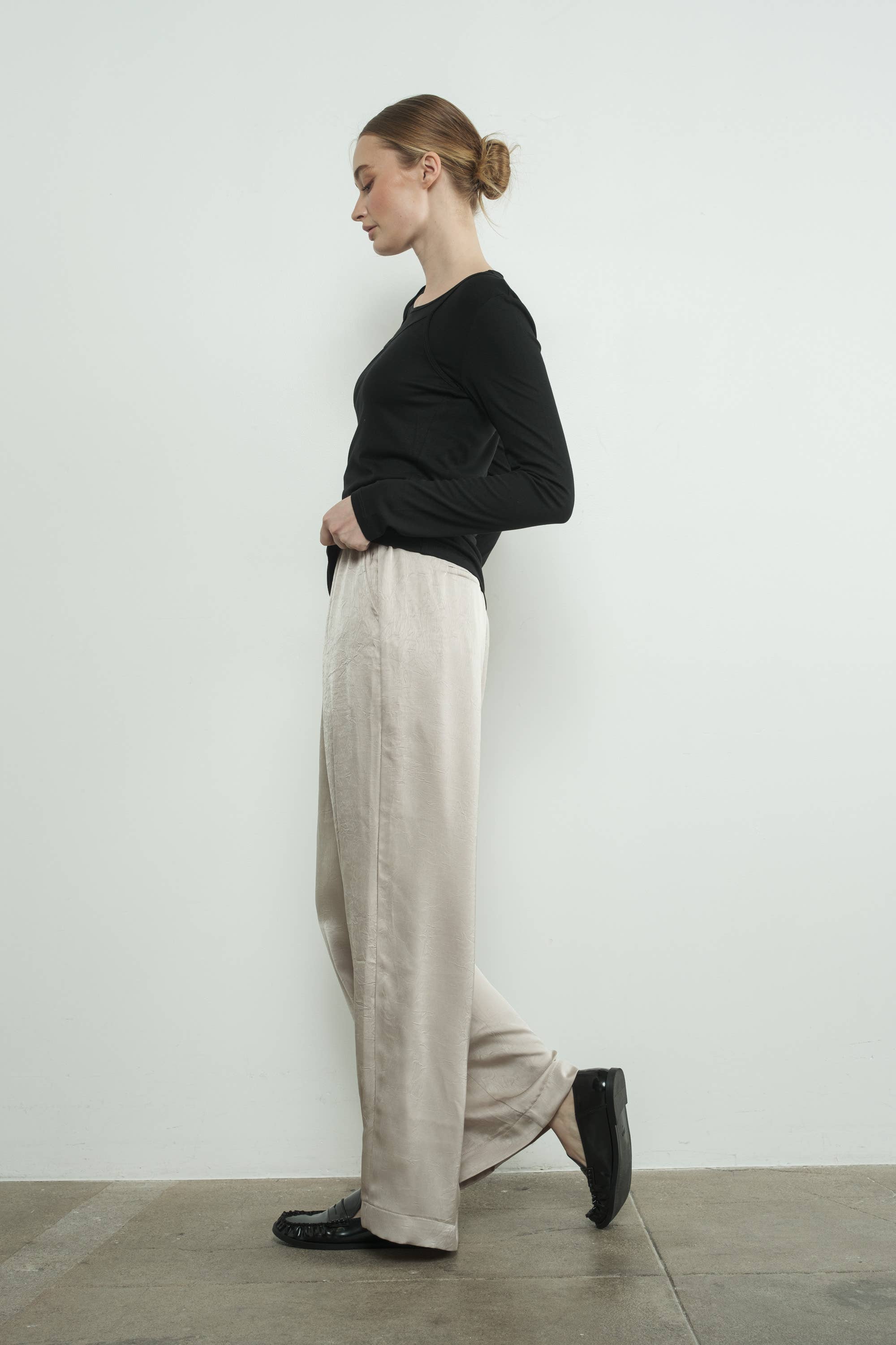 Aaron & Amber - Wholesale T-Shirt - Women's - MAT3127 TWO FER TANK LONG SLEEVE TOP5