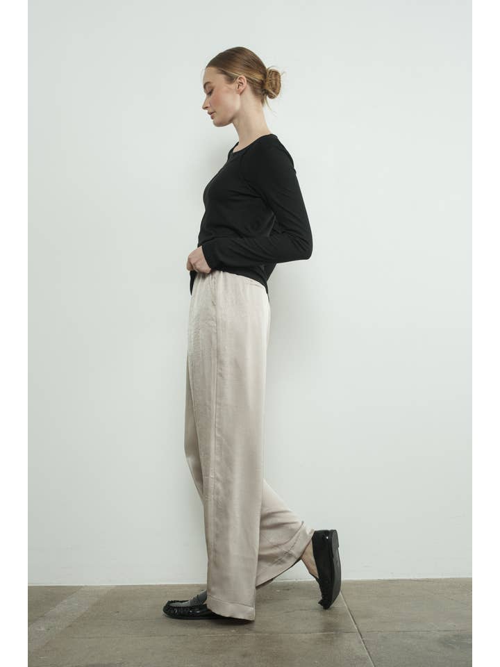 Aaron & Amber - Wholesale T-Shirt - Women's - MAT3127 TWO FER TANK LONG SLEEVE TOP5