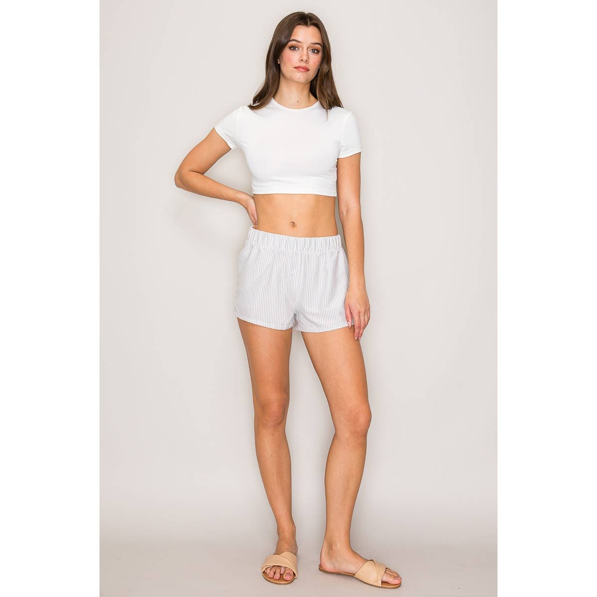 Popular 21 - Wholesale Shorts - Women's - Low Rise Boxer Shorts with Buttons at Front3