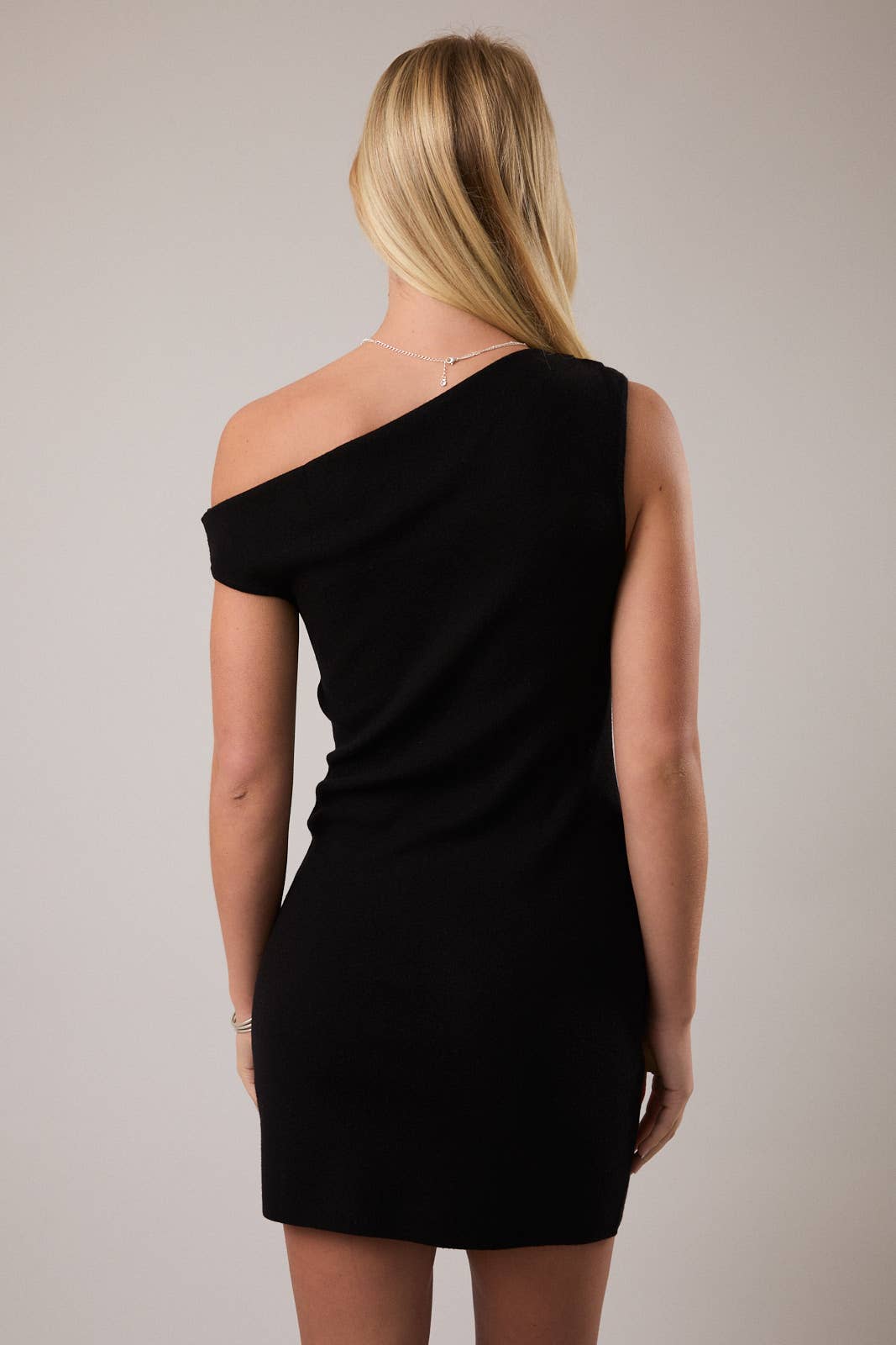 LE LIS - Wholesale Dress - Women's - ASYMMETRICAL SHOULDER SWEATER MINI DRESS2