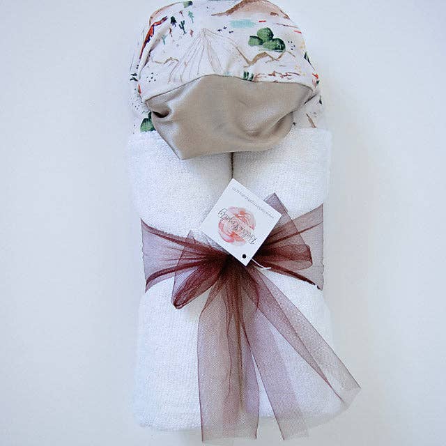 Western Wyatt | Plysset hættehåndklæde for engroshandel hos Rockin Royalty