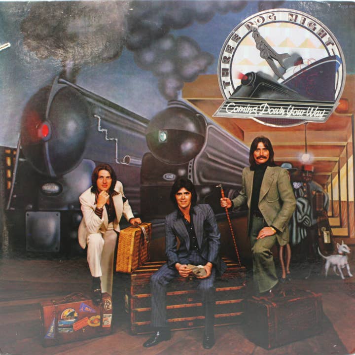 Vinile - LP 12" Sigillato - Three Dog Night - Coming Down... per la vendita all'ingrosso da parte di Square Deal Recordings & Supplies