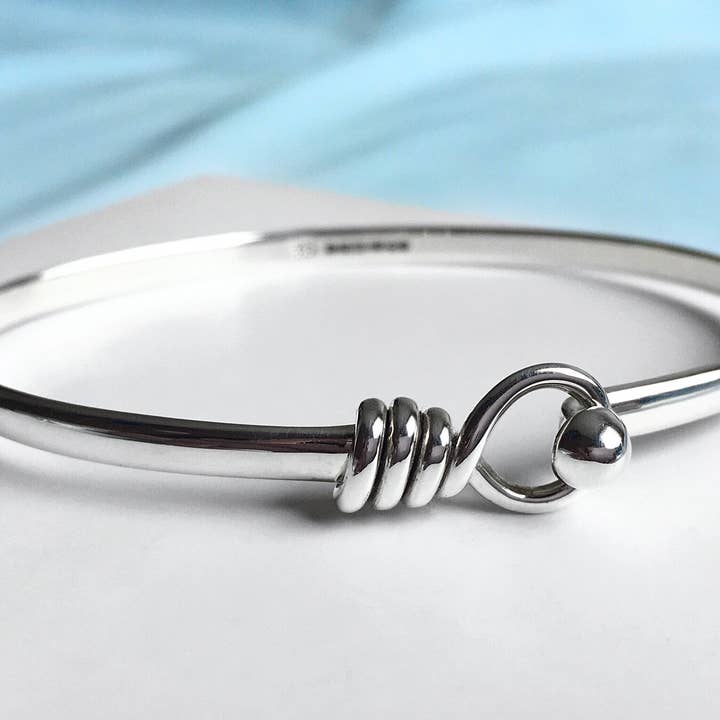 Lightbulb Silver Bangle for wholesale by Mon Bijoux